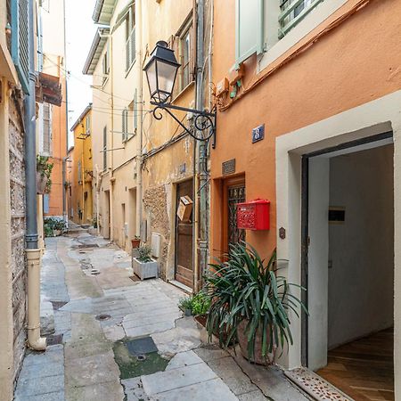 Le Bougainvillier Menton Vieille Ville Bagian luar foto
